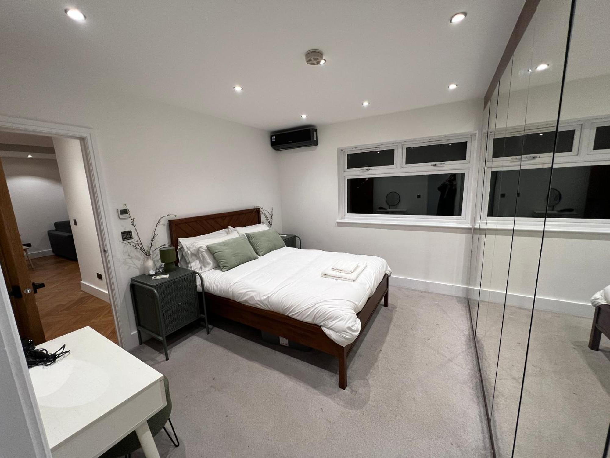 Streatham House - 2 Bedroom - Sleeps 6 - Free Wifi Streatham Vale エクステリア 写真