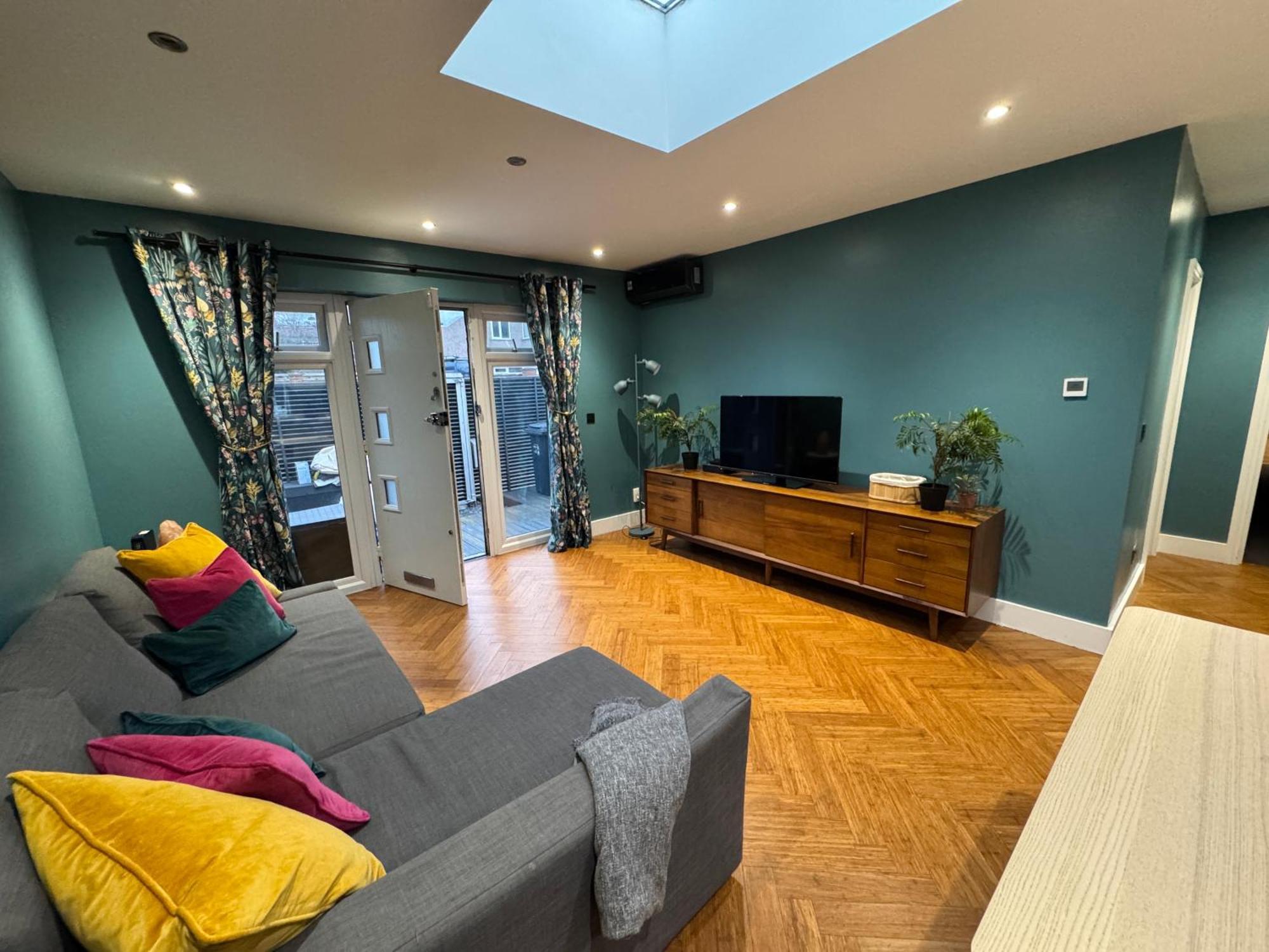Streatham House - 2 Bedroom - Sleeps 6 - Free Wifi Streatham Vale エクステリア 写真